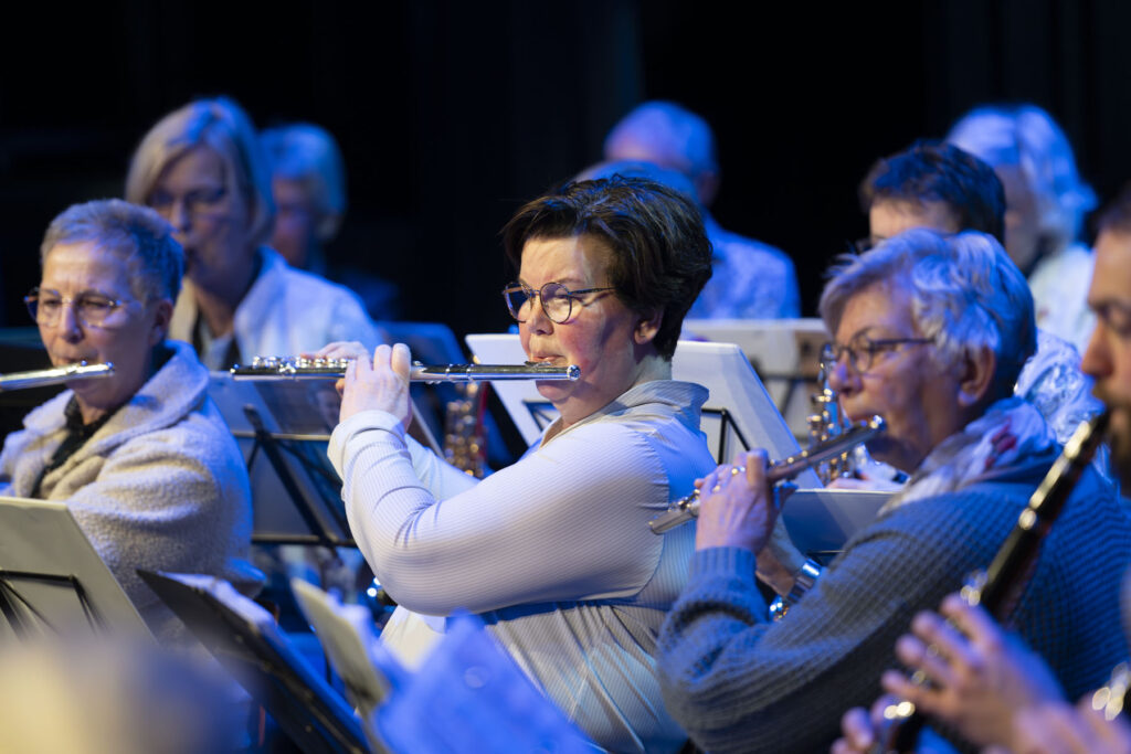 Muzikanten van Seewyn Mienskipsorkesten doen mee aan uniek muziekspektakel LÛD